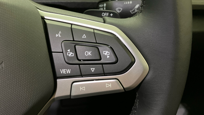 Volkswagen Caddy Cargo C20 Diesel 2.0 TDI 122PS Commerce Pro Van DSG [Tech Pack]